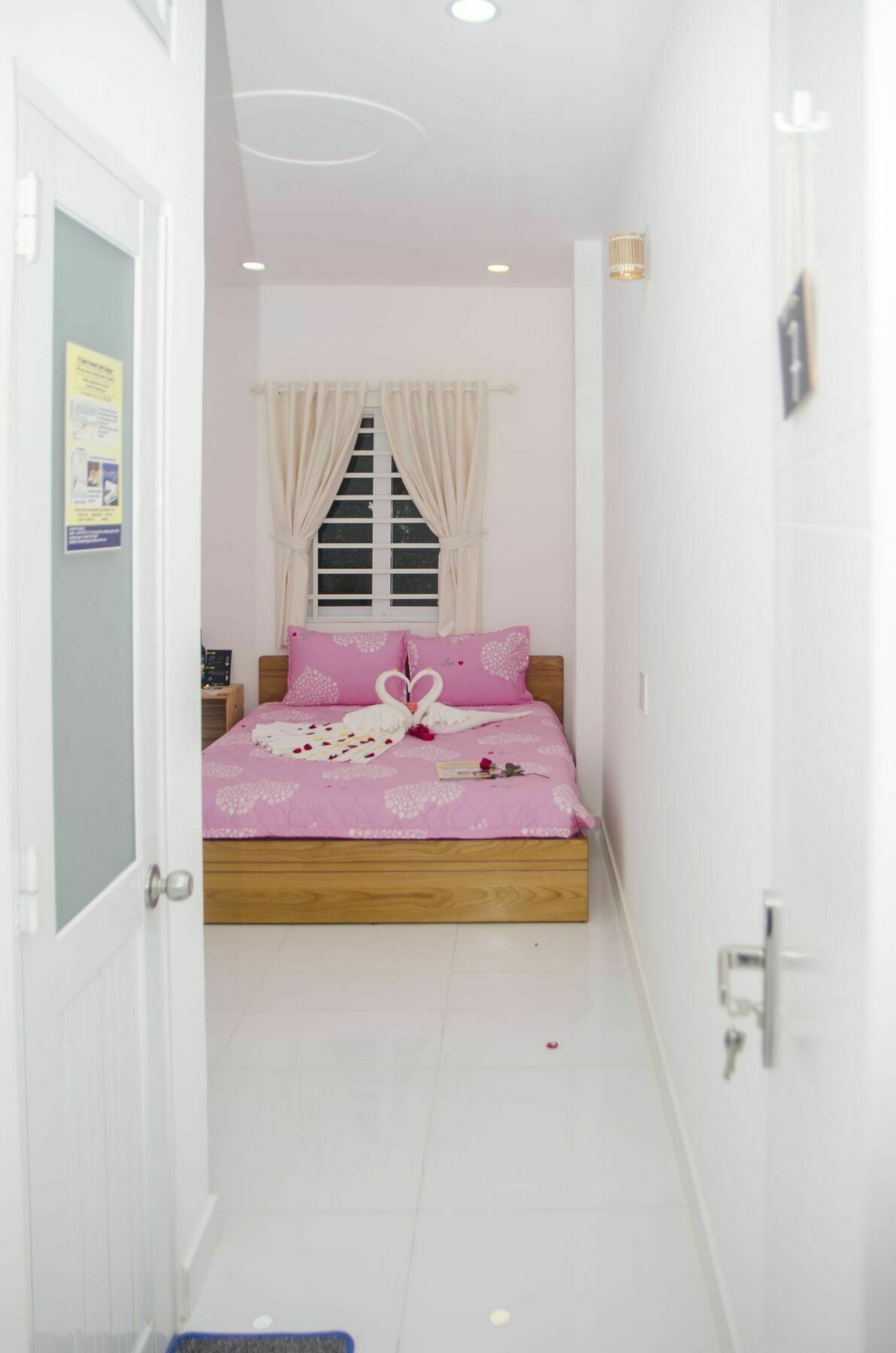 H Best Hostel Cafe Saigon Ho Şi Min Dış mekan fotoğraf